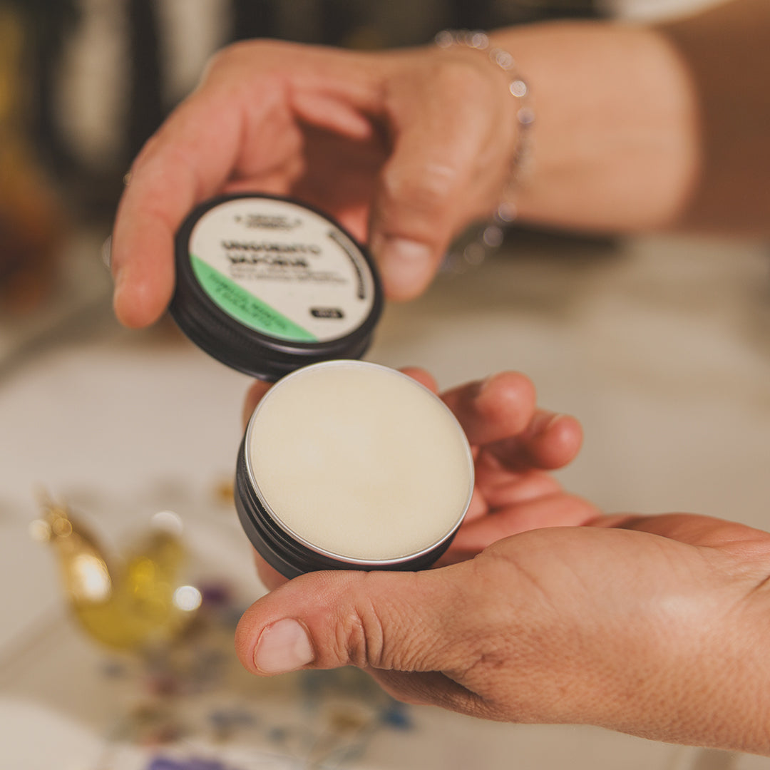 UNGÜENTO VAPORUB 30g - para resfriados y tos